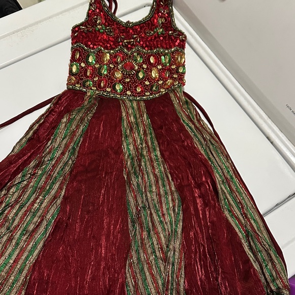Elegant Red and Green Kids Formal Dress - Picture 1 of 12